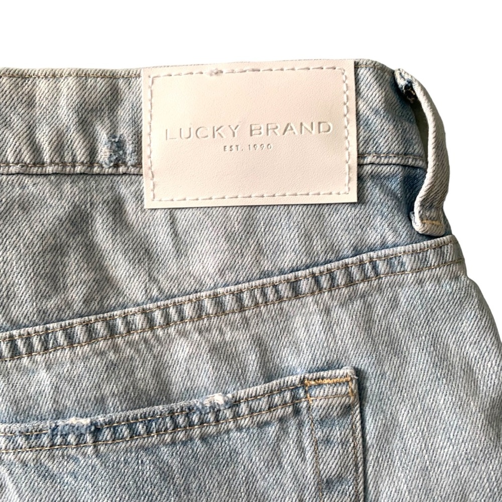 Lucky Brand floral Embroidered light wash distressed denim 90s midi shorts - Picture 8 of 9